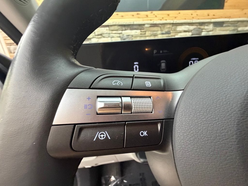 2024 Hyundai Kona SEL - Photo 40