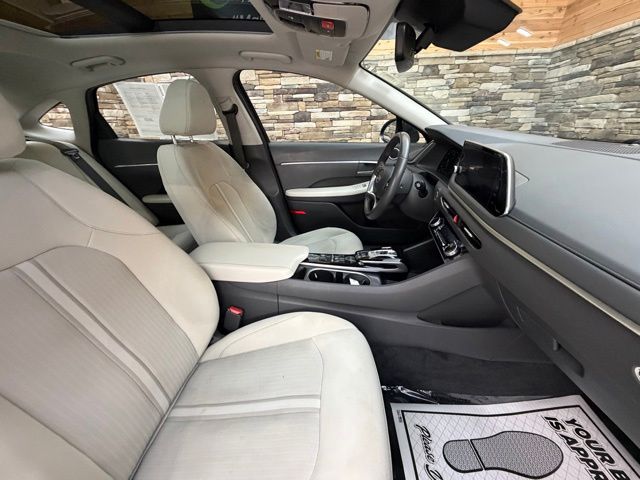 2023 Hyundai Sonata SEL - Photo 14