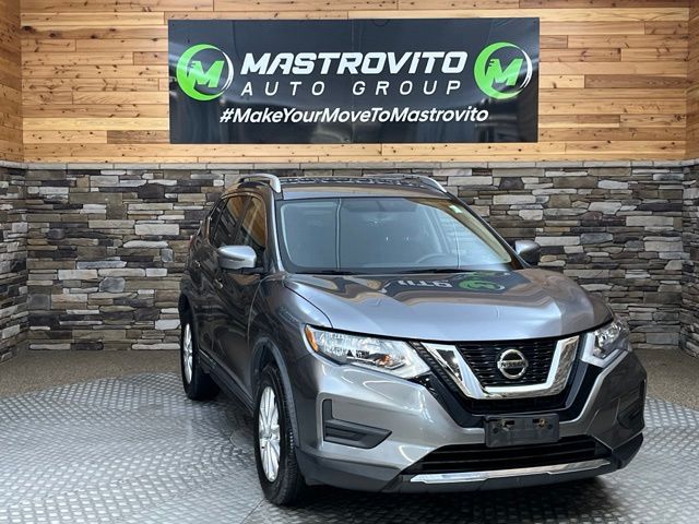 Used 2018 Nissan Rogue SV with VIN KNMAT2MV3JP589728 for sale in New York Mills, NY