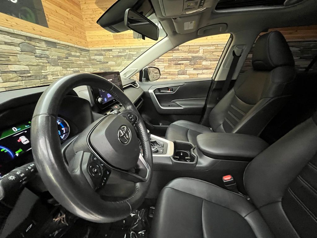 2023 Toyota RAV4 XLE Premium - Photo 26