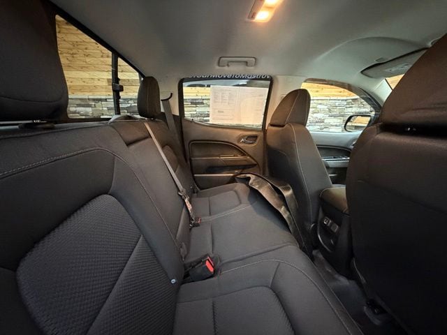 2022 Chevrolet Colorado LT - Photo 30