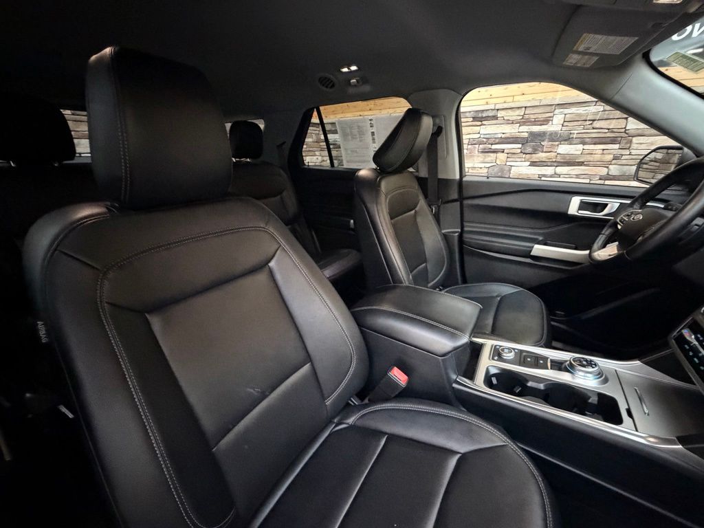 2020 Ford Explorer XLT - Photo 28