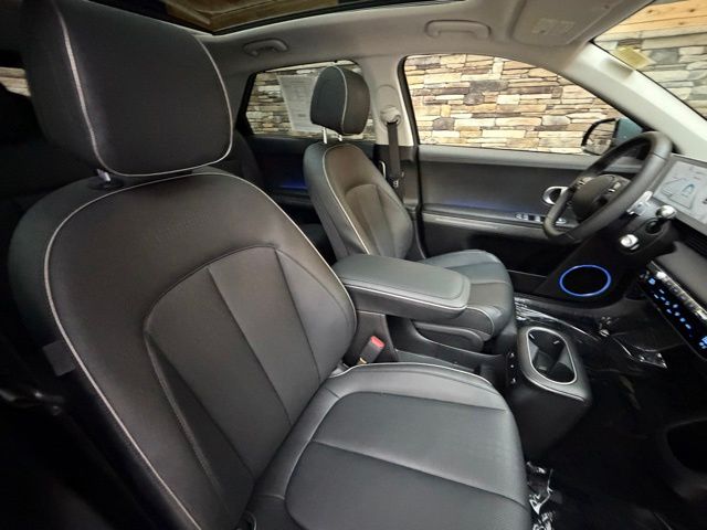 2022 Hyundai IONIQ 5 Limited - Photo 15