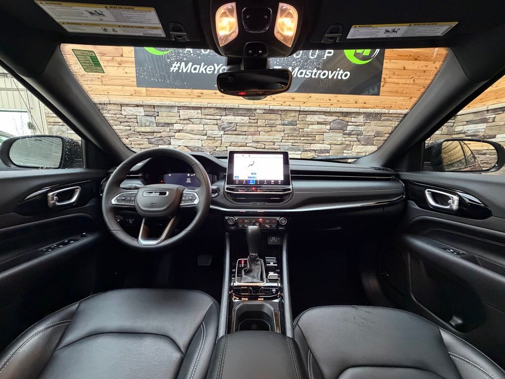 2024 Jeep Compass Limited - Photo 16
