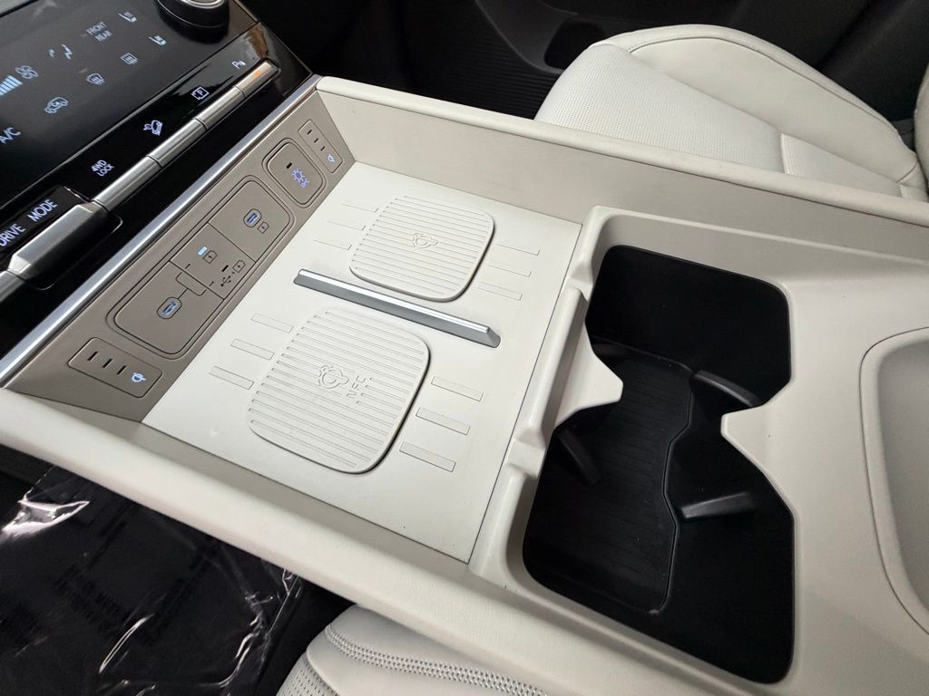 2025 Hyundai Santa Fe Calligraphy - Photo 19