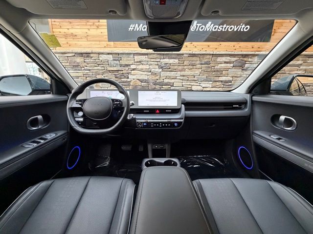2022 Hyundai IONIQ 5 Limited - Photo 16