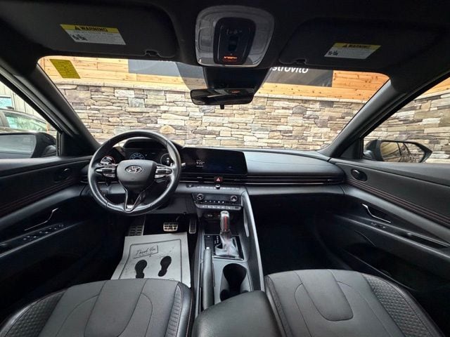 2023 Hyundai Elantra N Line - Photo 18