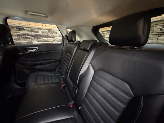 2017 Ford Edge SEL - Photo 33