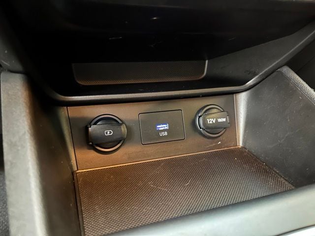 2023 Hyundai Kona SEL - Photo 27