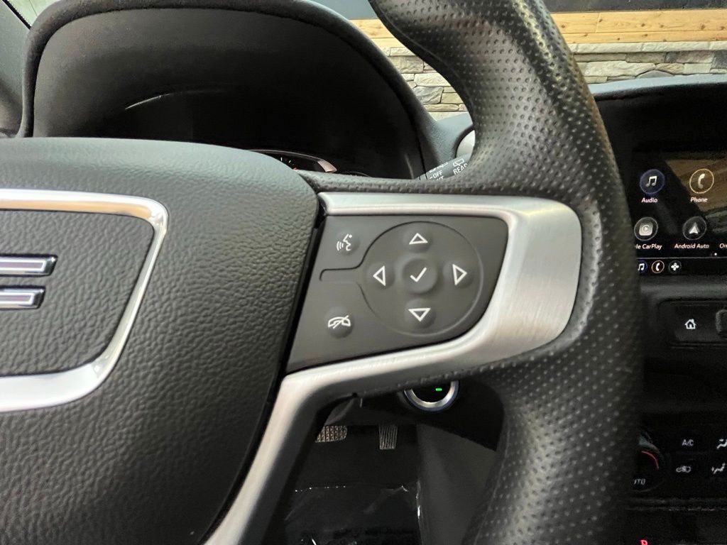 2023 GMC Terrain SLE - Photo 18