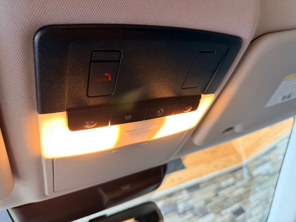 2023 Mitsubishi Outlander SE - Photo 22