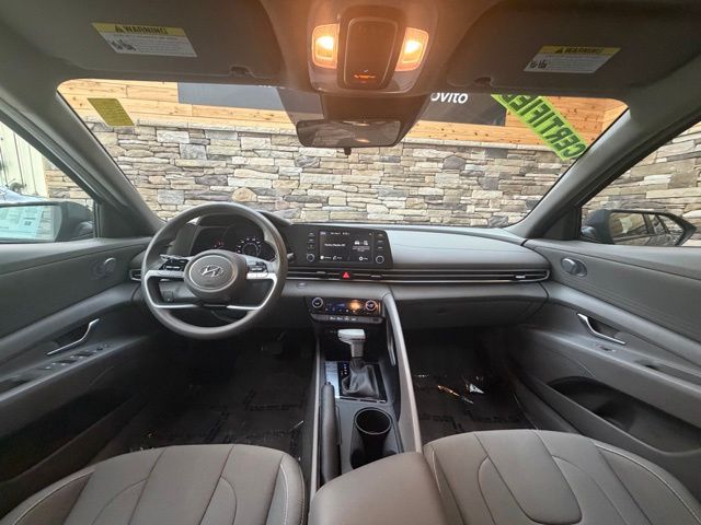 Photo 18
