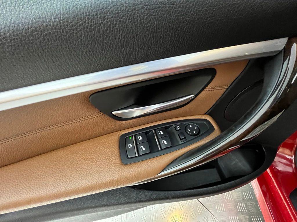 2016 BMW 3 Series 328i - Photo 42