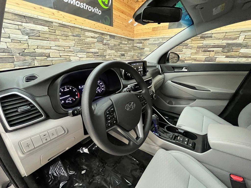 2020 Hyundai Tucson SE - Photo 23