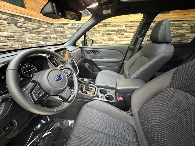 2025 Subaru Forester Premium - Photo 10