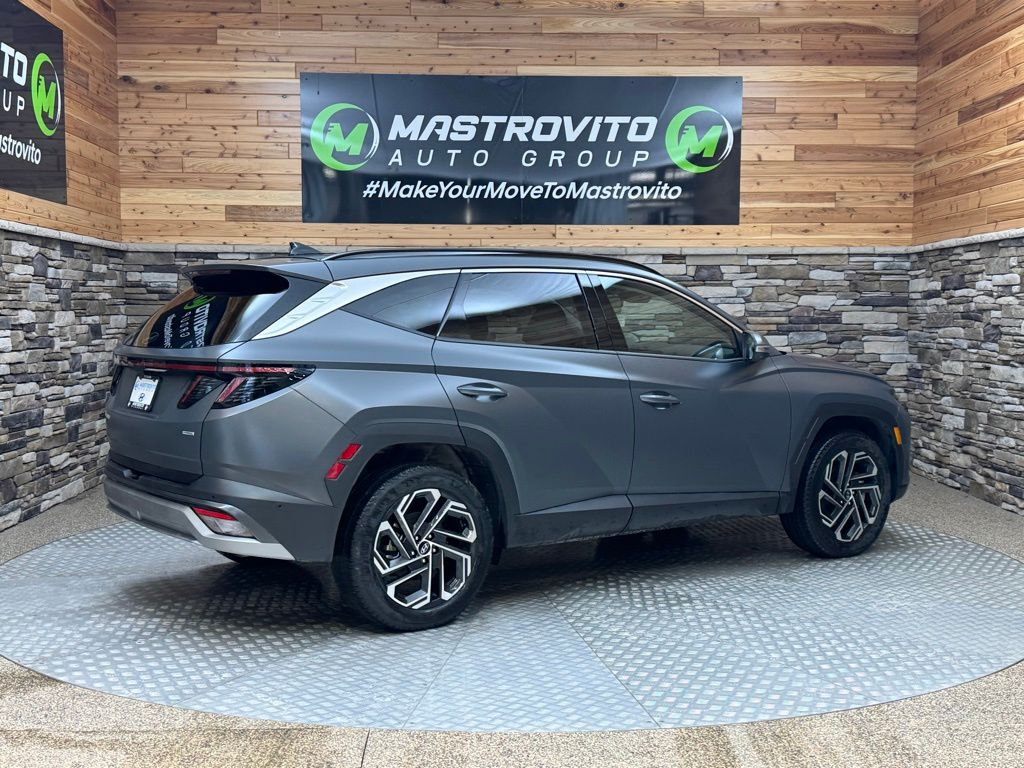 2025 Hyundai Tucson Limited - Photo 14