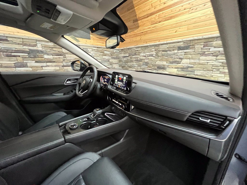 2021 Nissan Rogue Platinum - Photo 28
