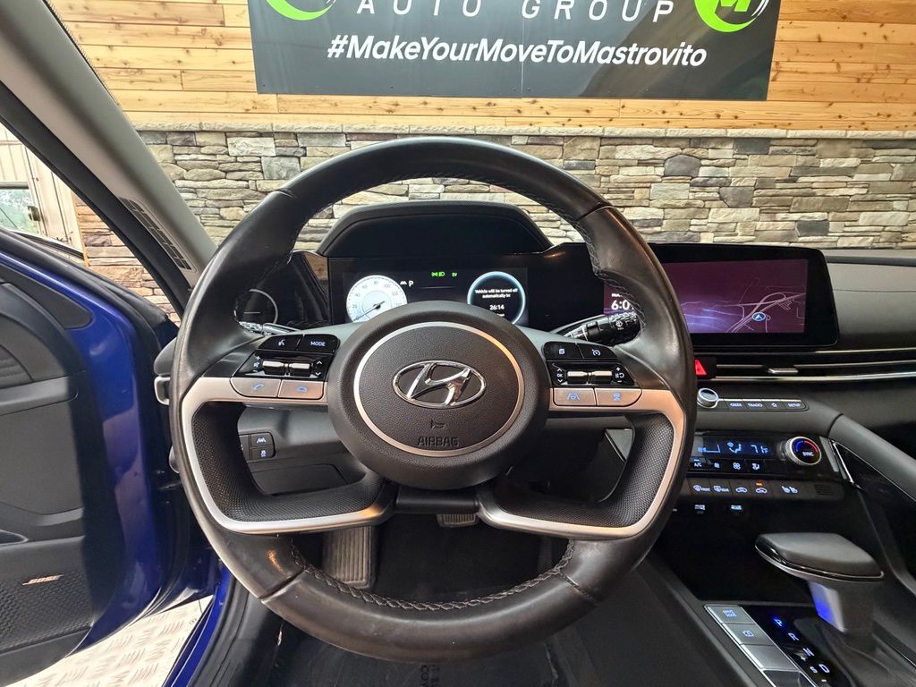 2023 Hyundai Elantra Limited - Photo 42