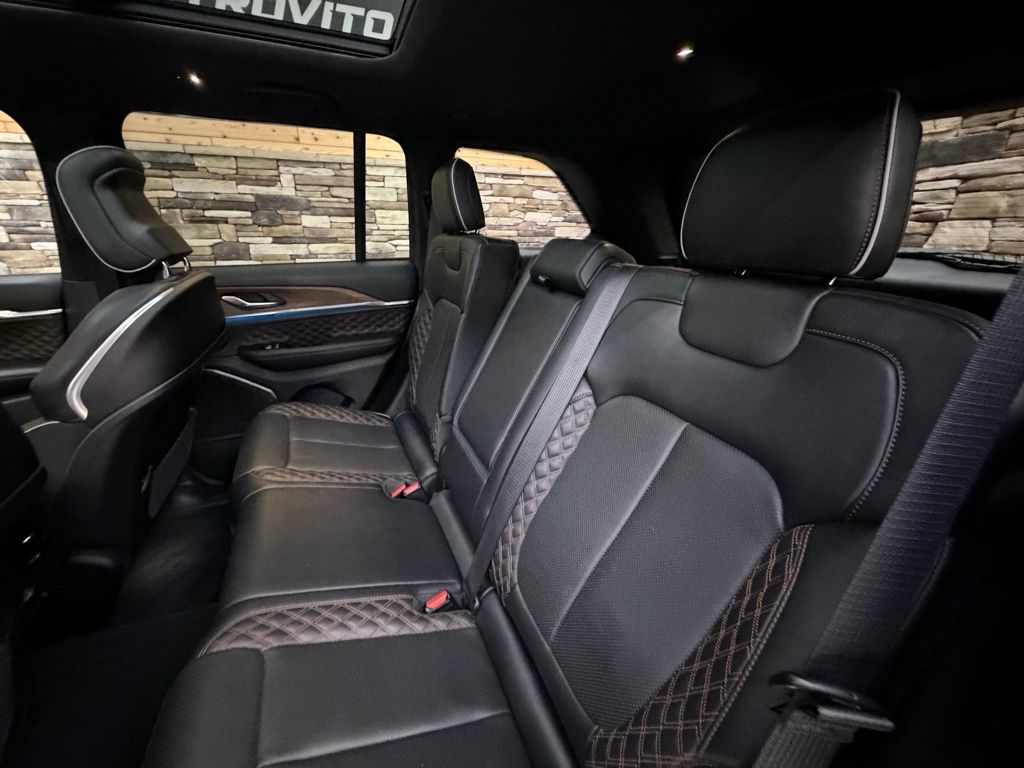 2022 Jeep Grand Cherokee Summit - Photo 28