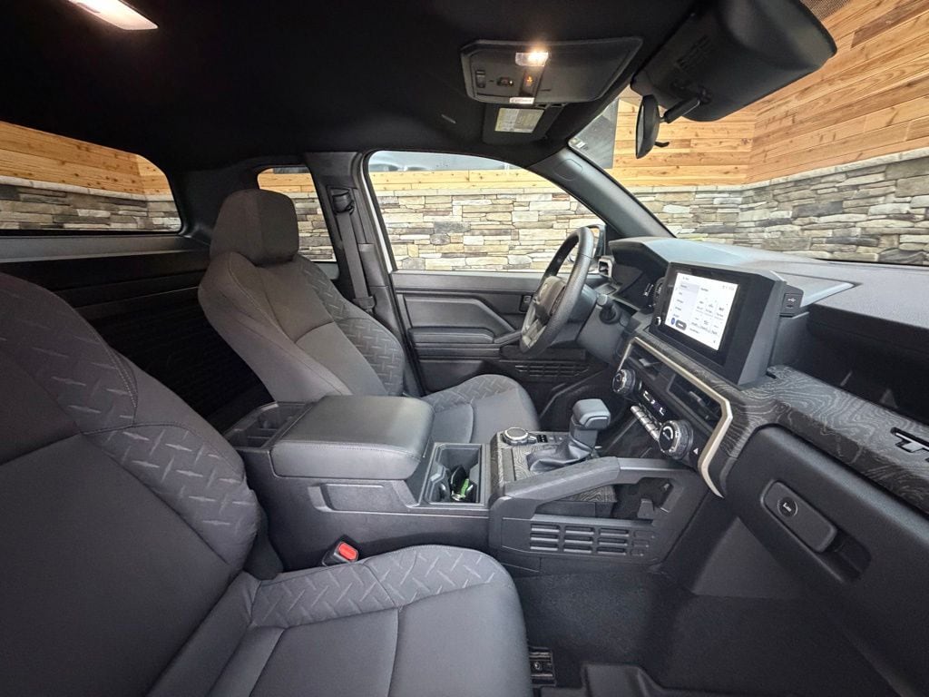 2026 Toyota Tacoma SR - Photo 14