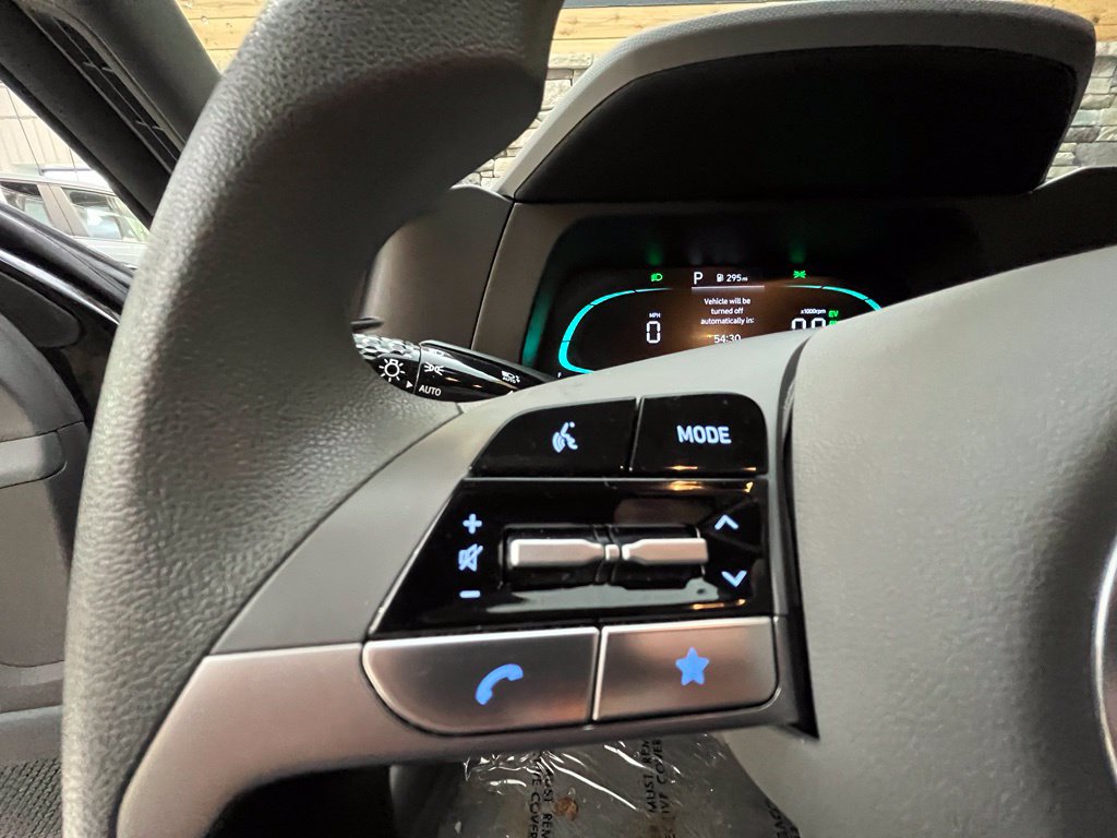 2025 Hyundai Elantra Blue - Photo 33