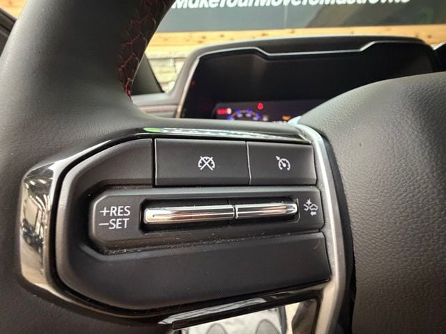 2025 Chevrolet Colorado Z71 - Photo 26