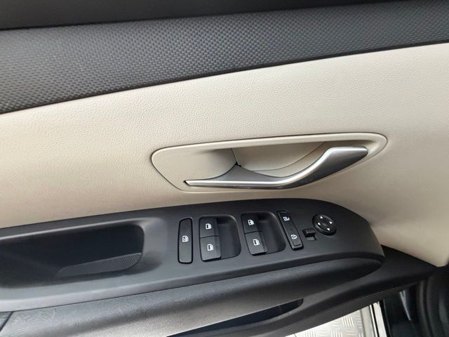 2024 Hyundai Tucson SE - Photo 27