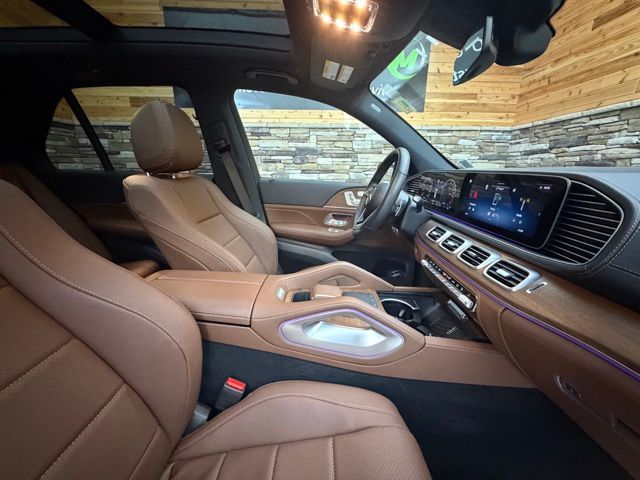 2025 Mercedes-Benz GLE GLE450E - Photo 16