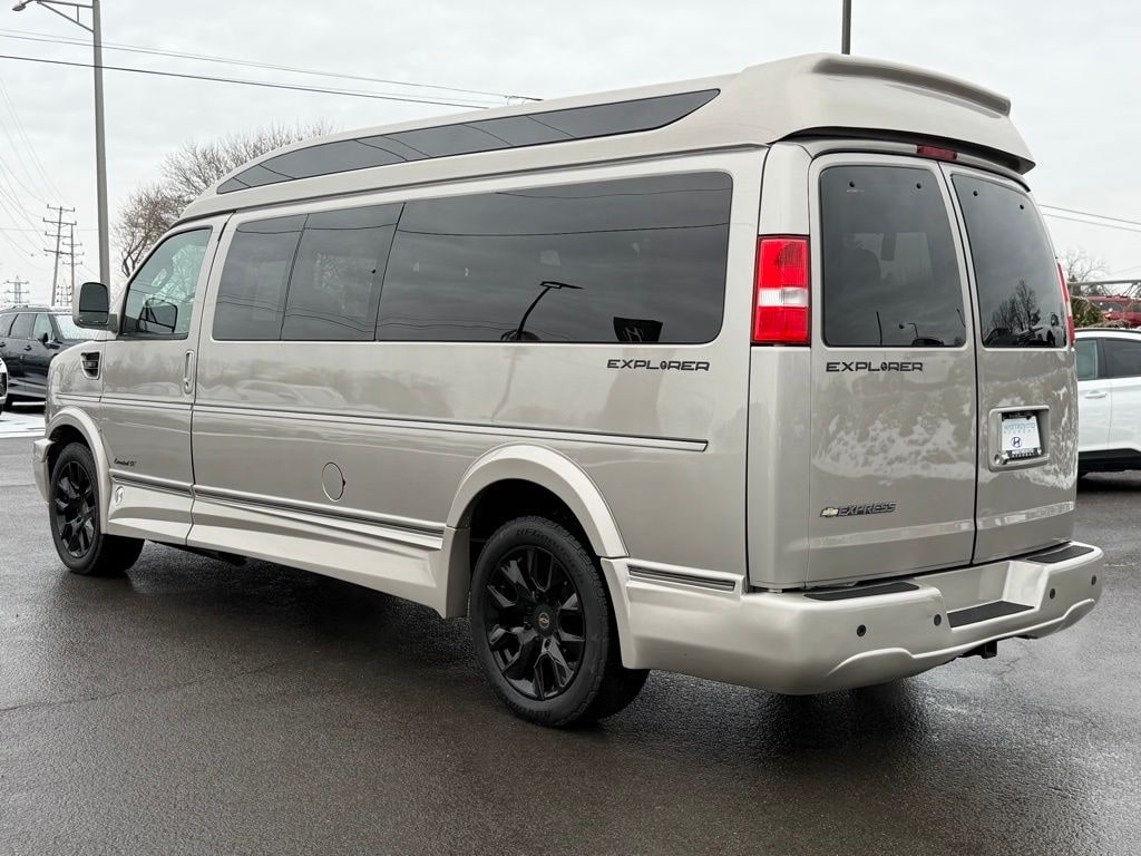 Used 2022 Chevrolet Express 2500 Work Van Van Extended Cargo Van