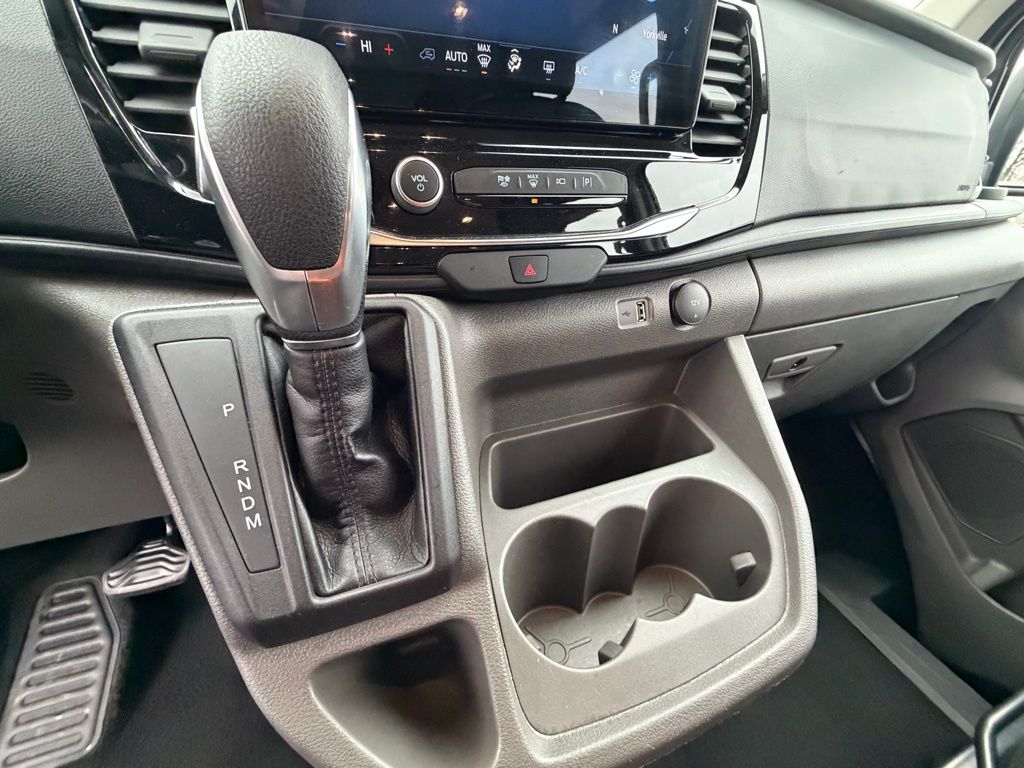 2023 Ford Transit Passenger Van XLT - Photo 16