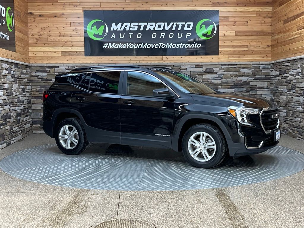 2023 GMC Terrain SLE - Photo 14