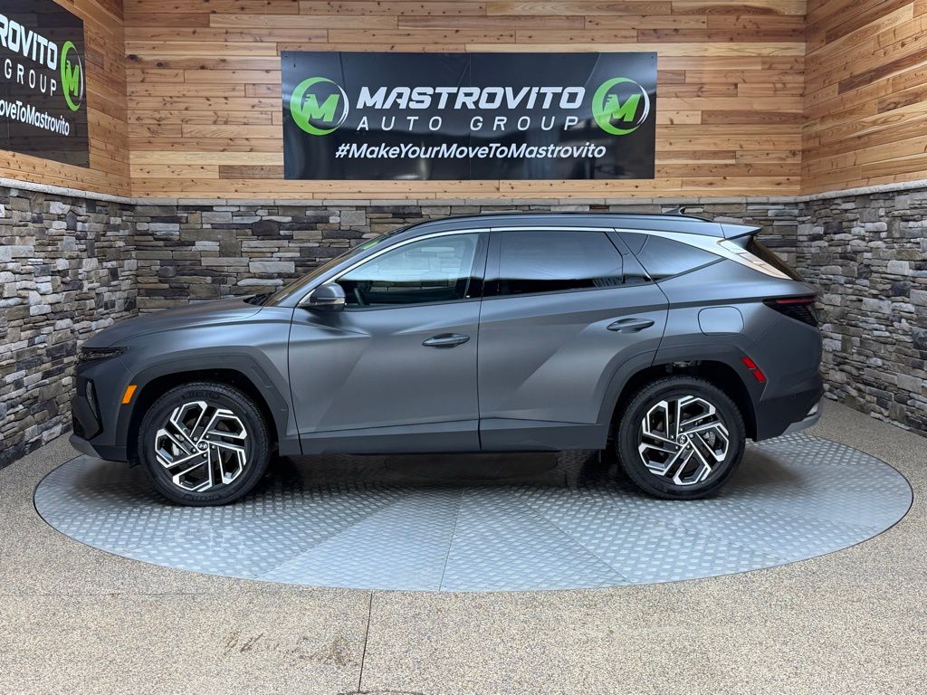 2025 Hyundai Tucson Limited - Photo 6