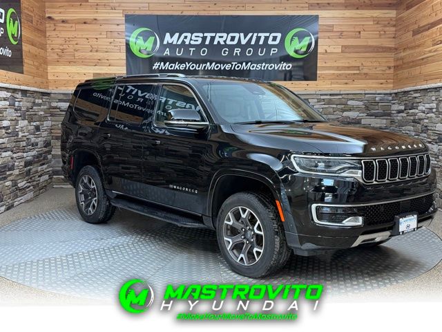 2023 Jeep Wagoneer Series III 4WD's photo