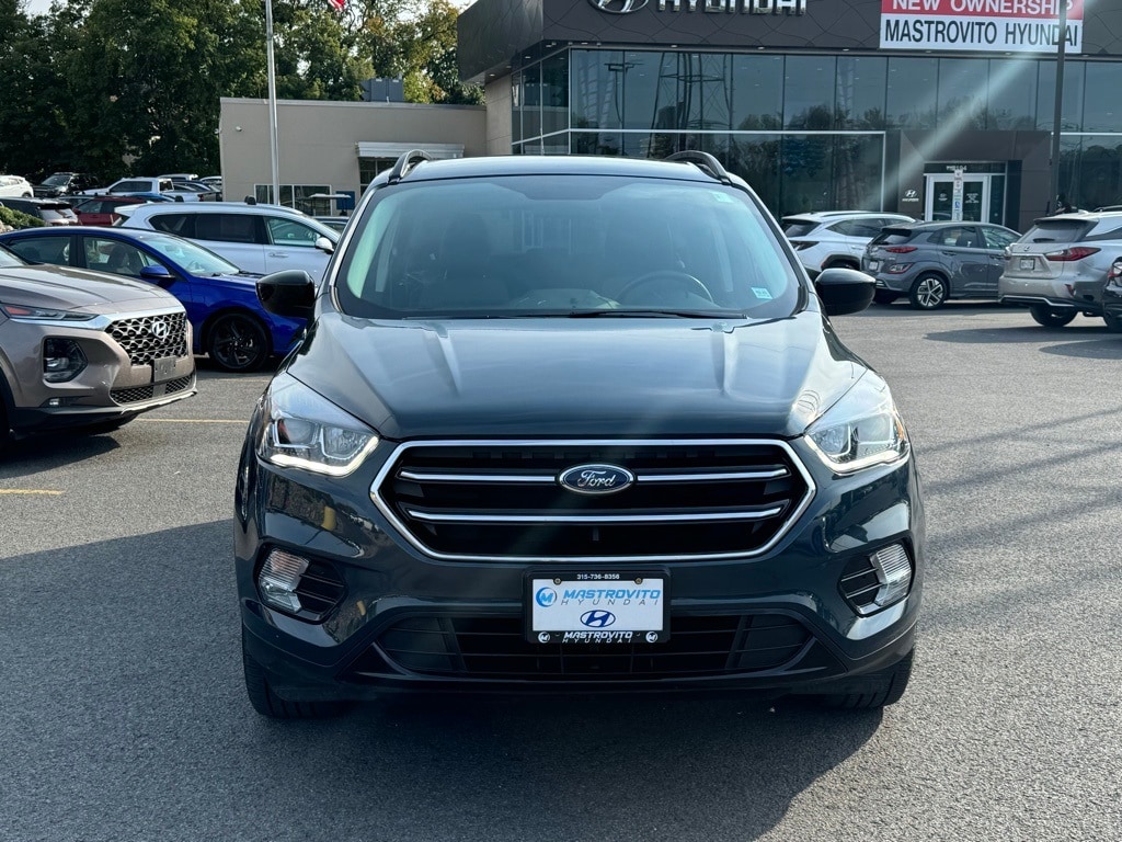 Used 2019 Ford Escape SE with VIN 1FMCU9GD7KUC18510 for sale in New York Mills, NY