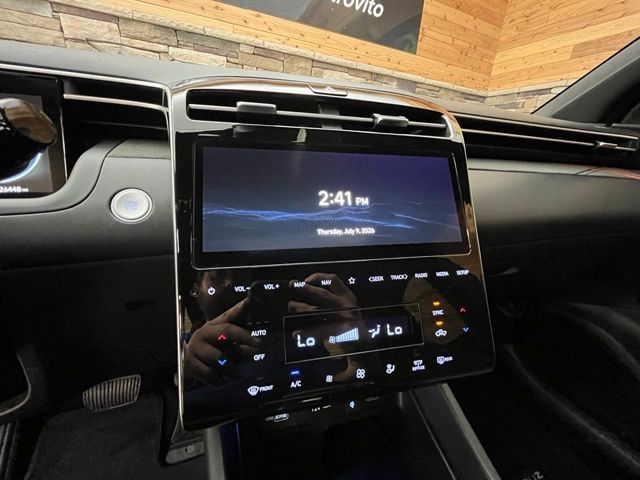 2023 Hyundai Santa Cruz Limited - Photo 18