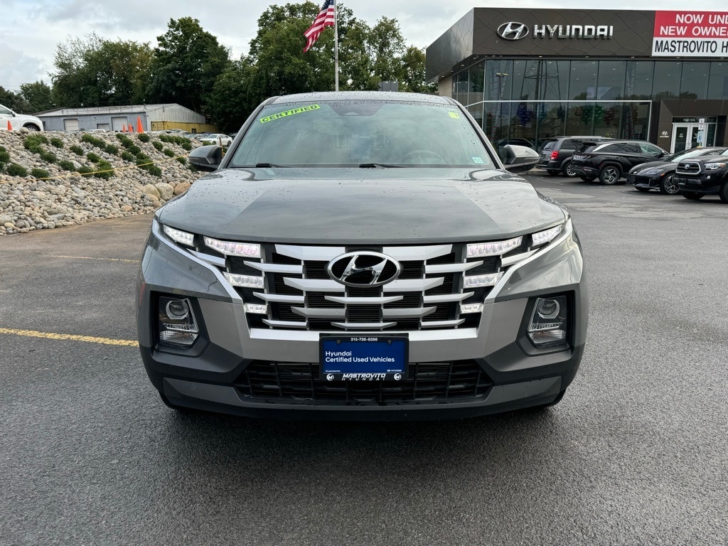 Certified 2022 Hyundai Santa Cruz SEL with VIN 5NTJBDAE5NH031997 for sale in New York Mills, NY