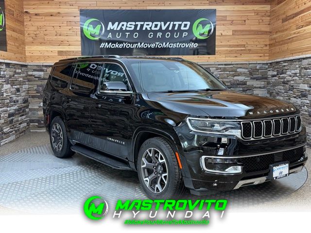 2023 Jeep Wagoneer Series III 4WD's photo
