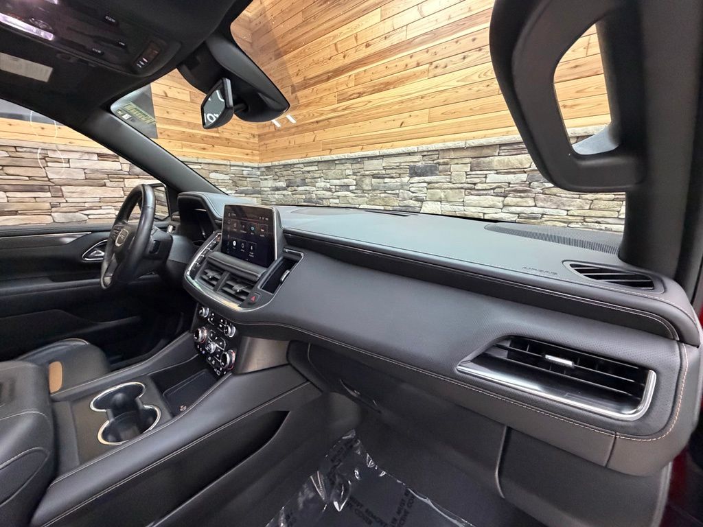 2023 GMC Yukon XL AT4 - Photo 31