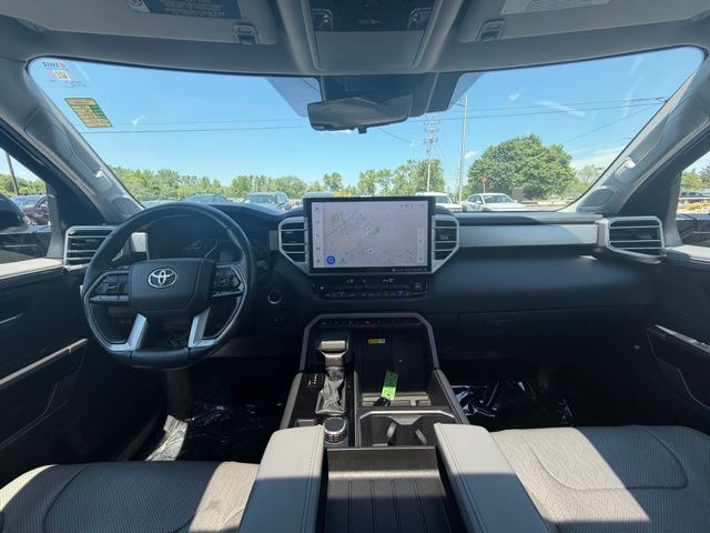 2023 Toyota Tundra Limited - Photo 16