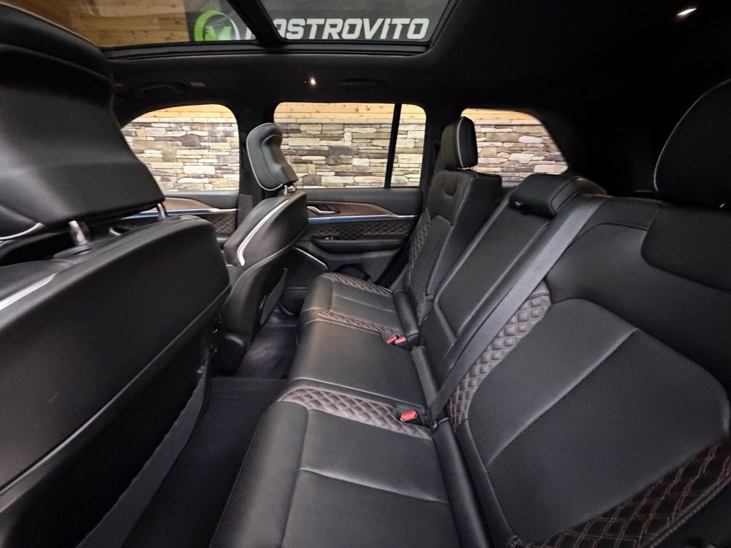 2022 Jeep Grand Cherokee Summit - Photo 27