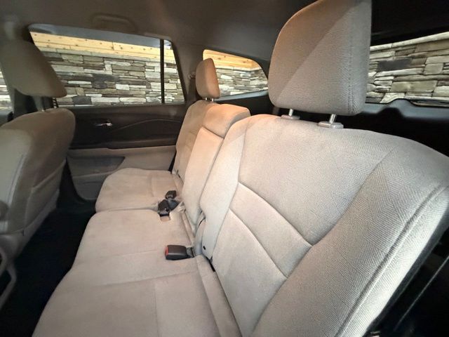 2019 Honda Pilot EX - Photo 32