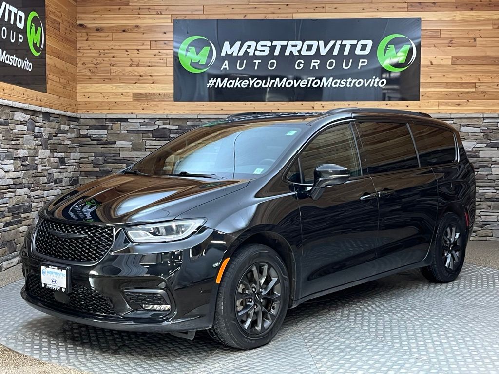 2022 Chrysler Pacifica Touring L - Photo 6