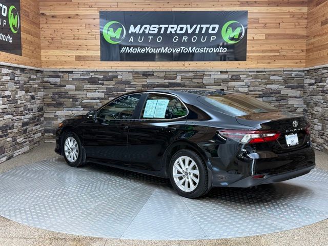 2022 Toyota Camry LE - Photo 7