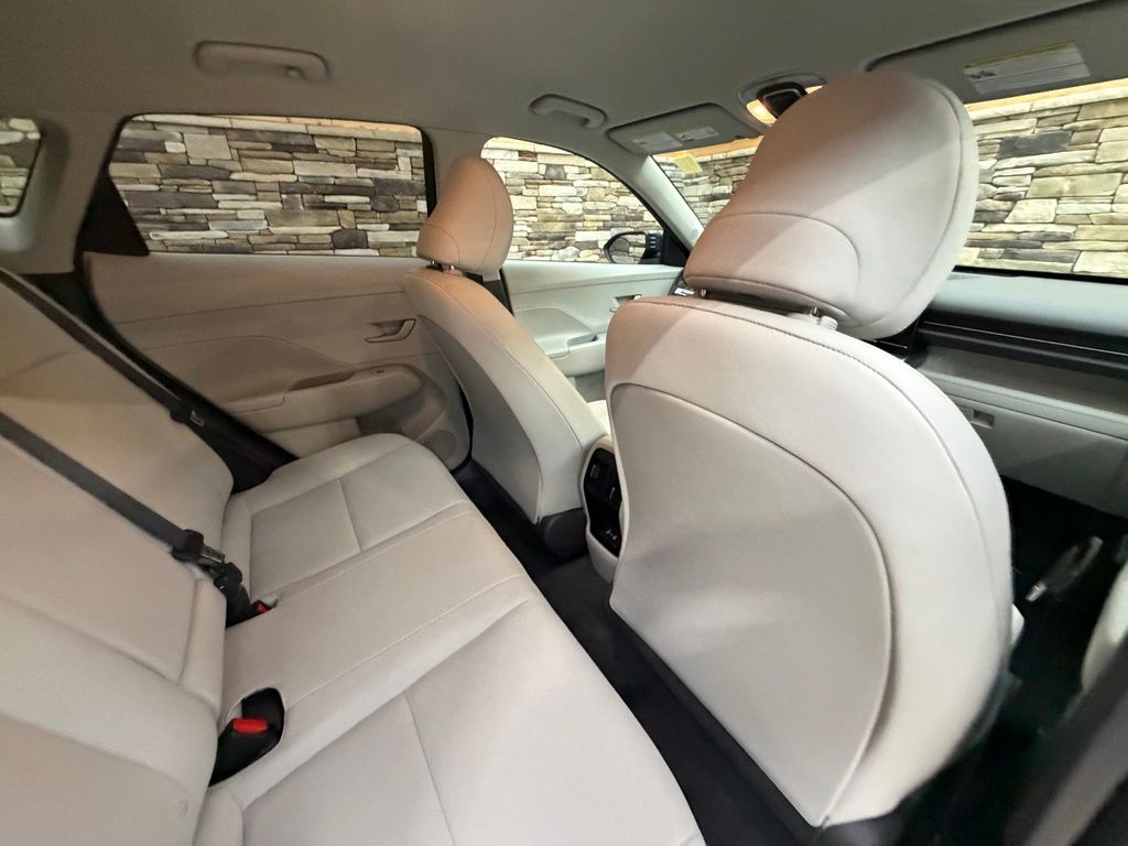 2024 Hyundai Kona SEL - Photo 47
