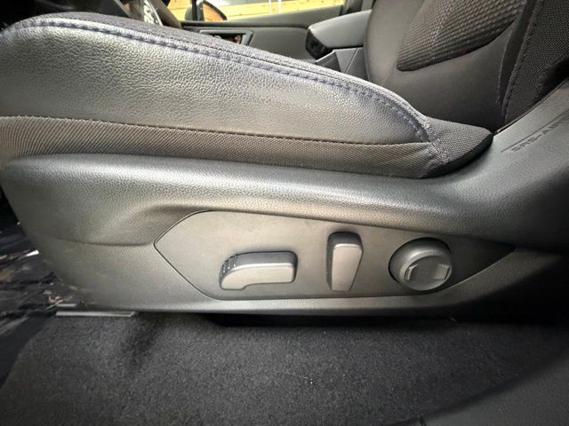 2025 Subaru Forester Premium - Photo 24