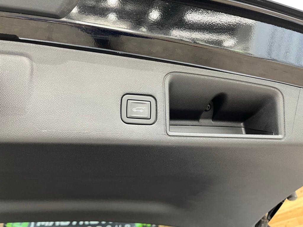 2023 GMC Terrain SLE - Photo 43