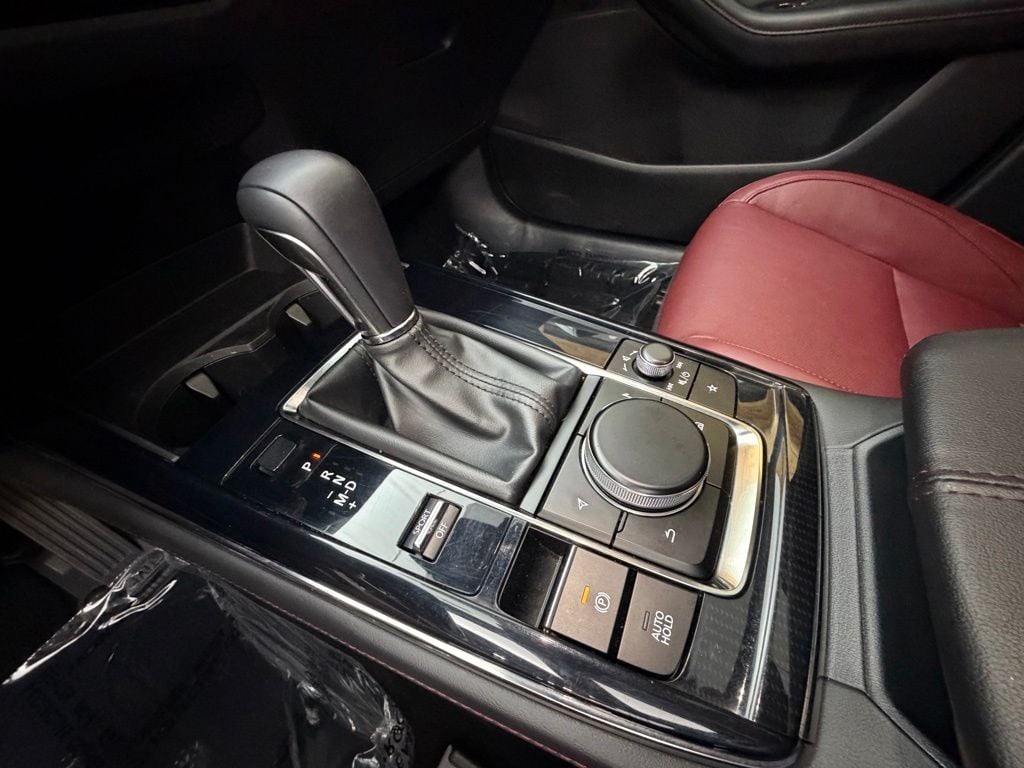 2023 Mazda CX-30 Carbon Edition - Photo 19