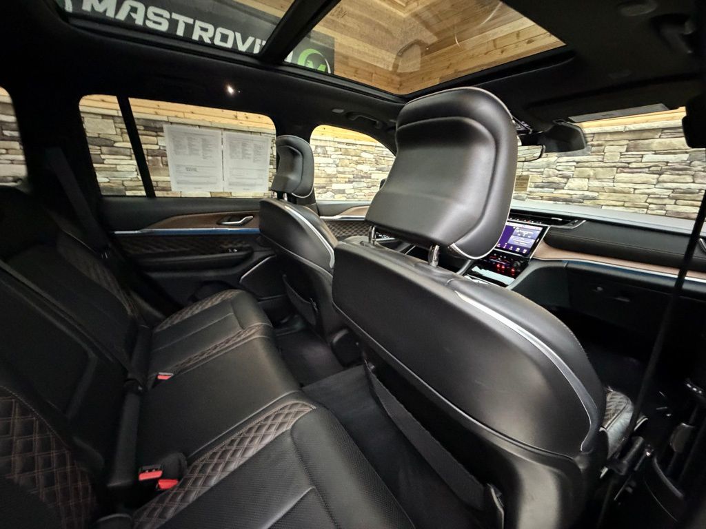 2022 Jeep Grand Cherokee Summit - Photo 29