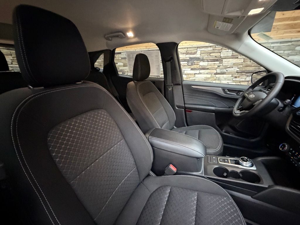 2023 Ford Escape Active - Photo 15