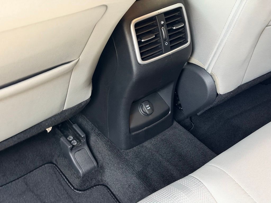 2020 Kia Sportage LX - Photo 25